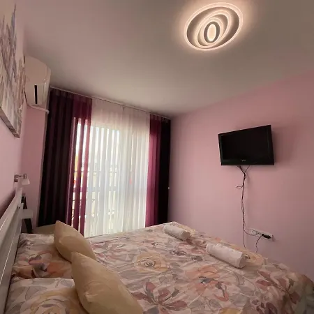 Апартамент Nataly Homes Велико Търново