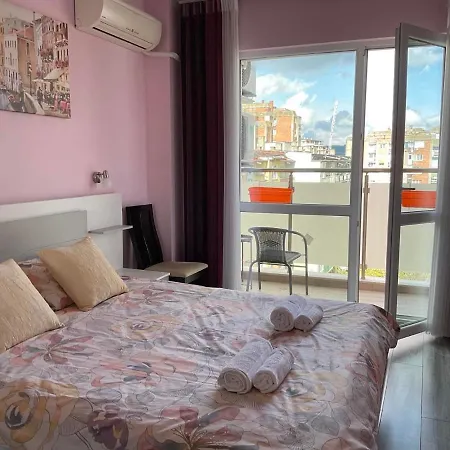 Апартамент Nataly Homes *