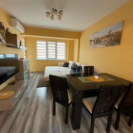 Апартамент Nataly Homes *